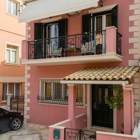 Maison *