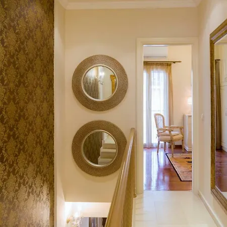 Maison * Αλεπού